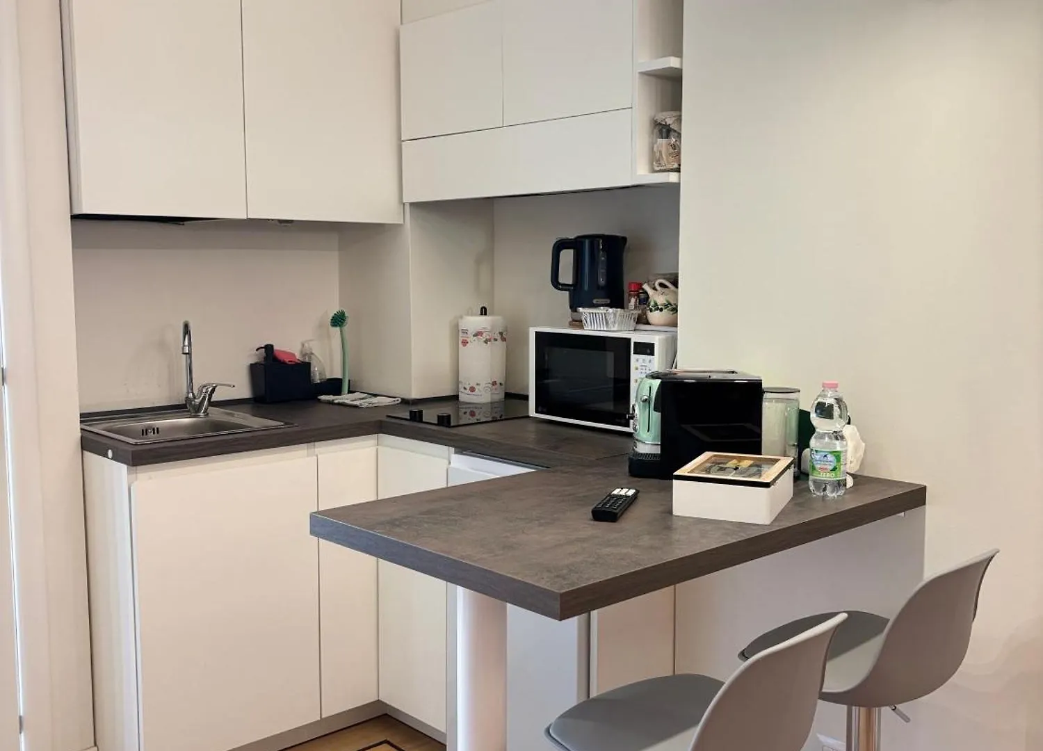 La Vecchia Milano-Les Nubles Vannucci - Il Ballatoio E Il Cortile Appartamento Milano